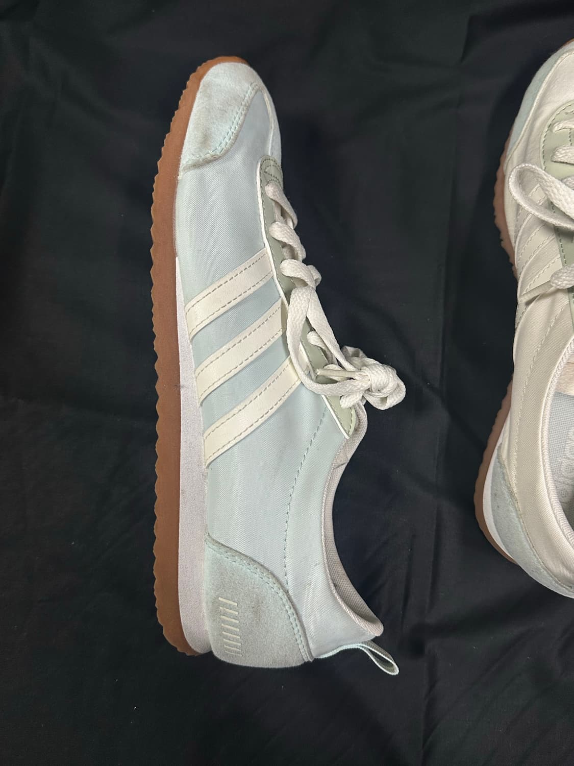 아디다스 스니커즈 255mm 상품이미지3