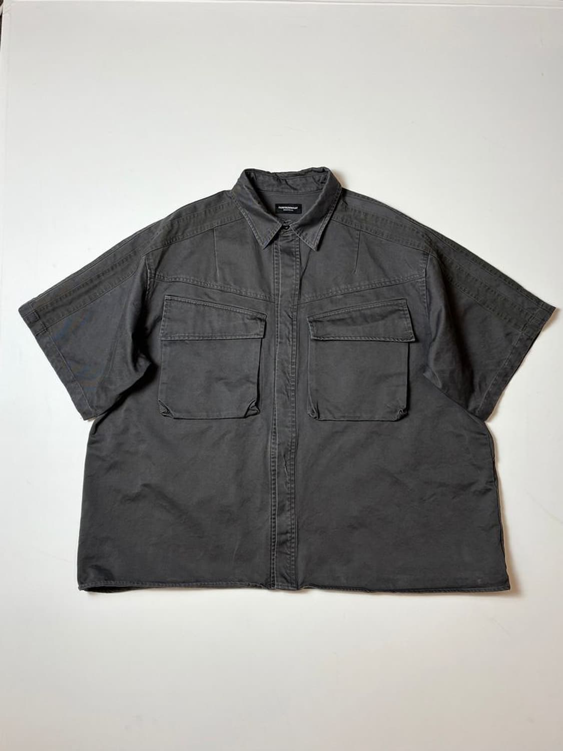 파프롬왓 FAR FROM WHAT 워크 반팔 셔츠 PN8977 상품이미지1