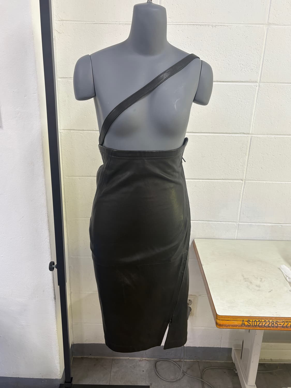 Ann demeulemeester leather skirt 상품이미지1