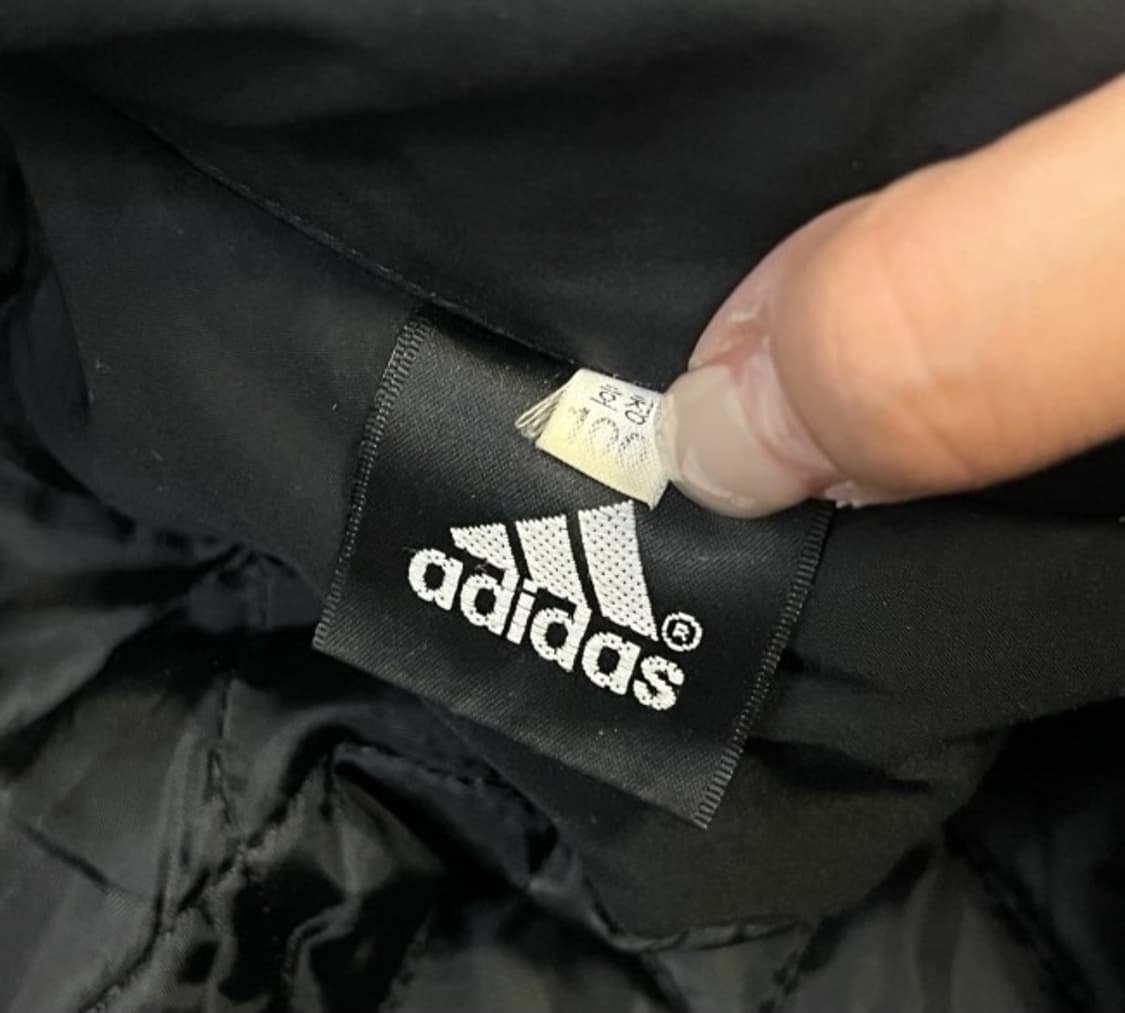 아디다스 검빨 바람막이 자켓 100/L 상품이미지3