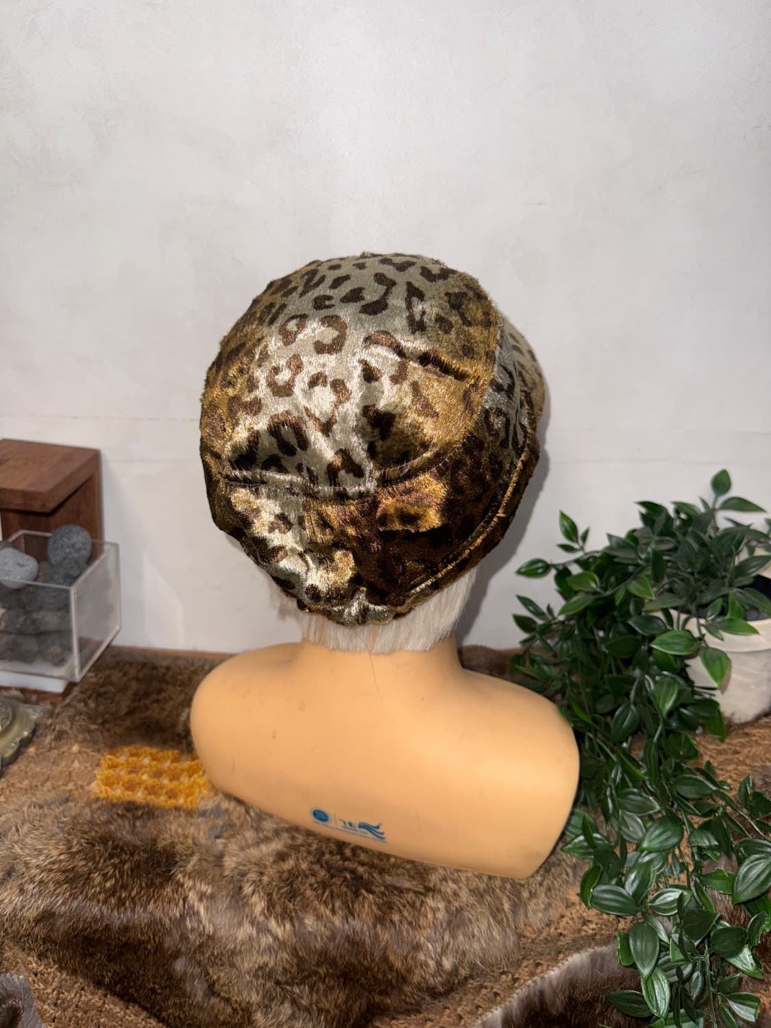 Silver gold leopard fur military cap 상품이미지3