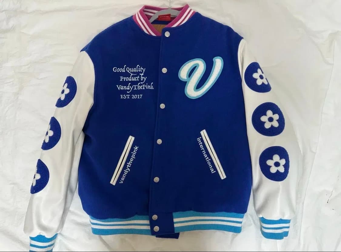 반디더핑크 바시티자켓 XL 도라에몽 LA 컴플렉스콘 한정 상품이미지1