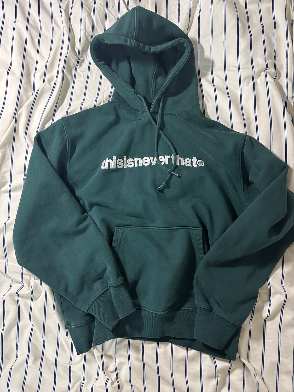 디네뎃 후드티 상품이미지1