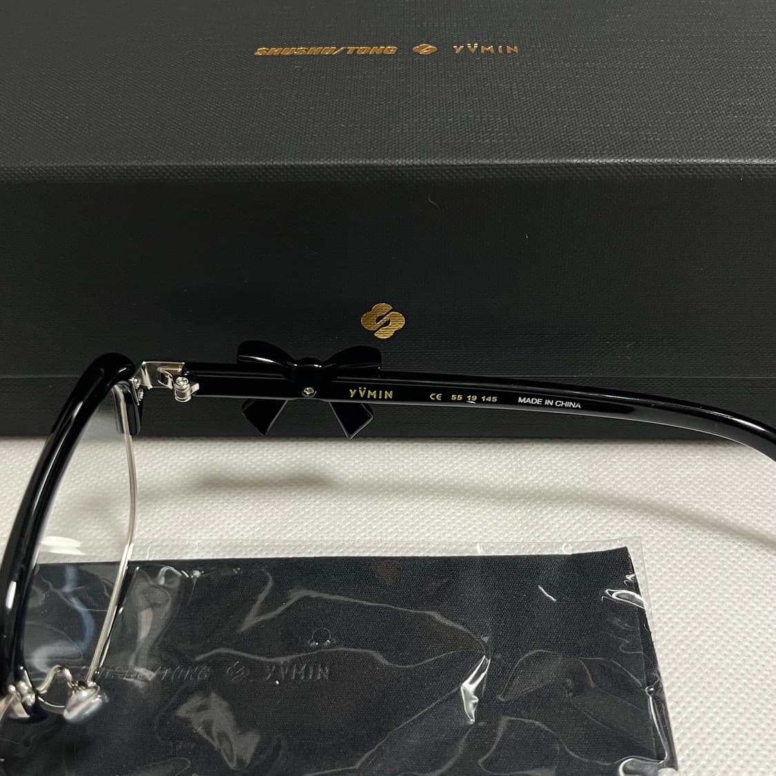 슈슈통 x YVMIN 25fw 보우 템플 안경 상품이미지4