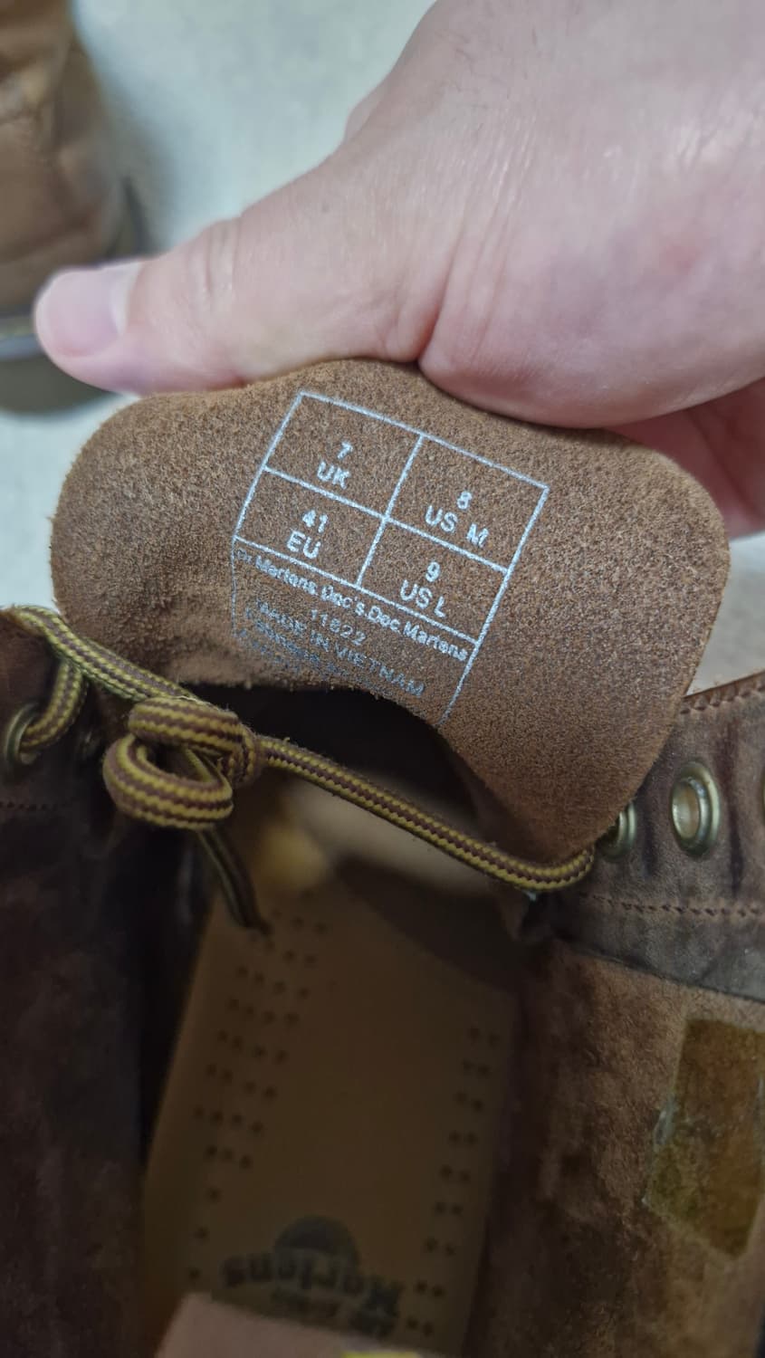 닥터마틴 11822 8홀 크레이지홀스 uk7 260-265 상품이미지4