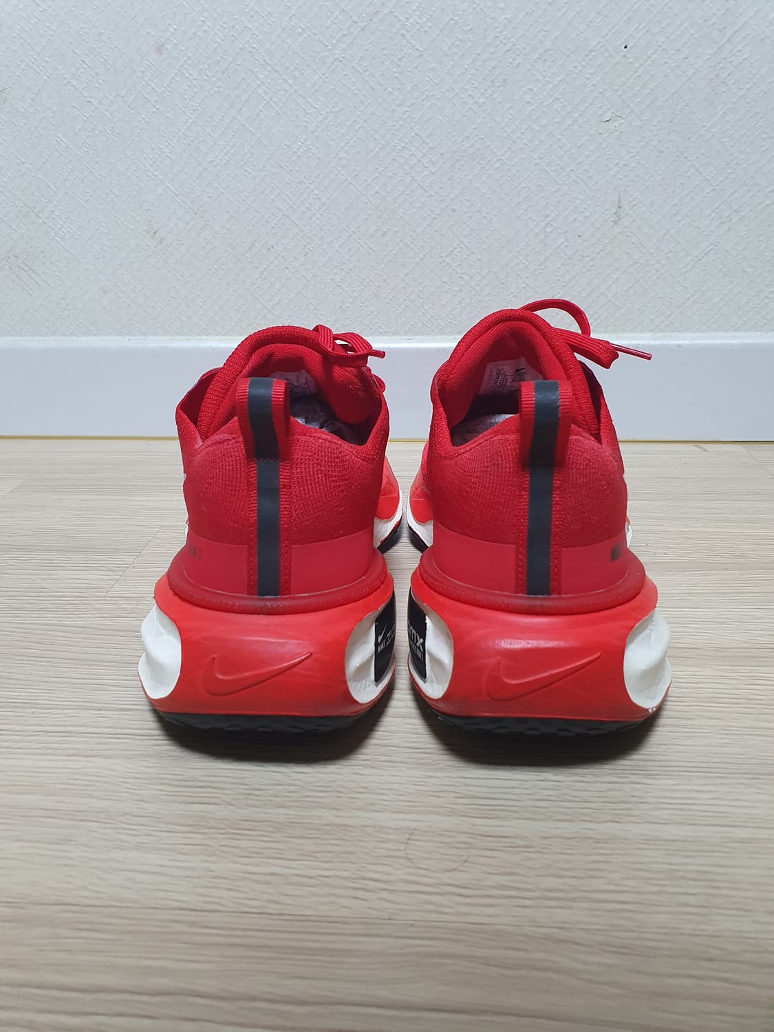 나이키 인빈서블 런 3 레드 운동화 285 상품이미지5