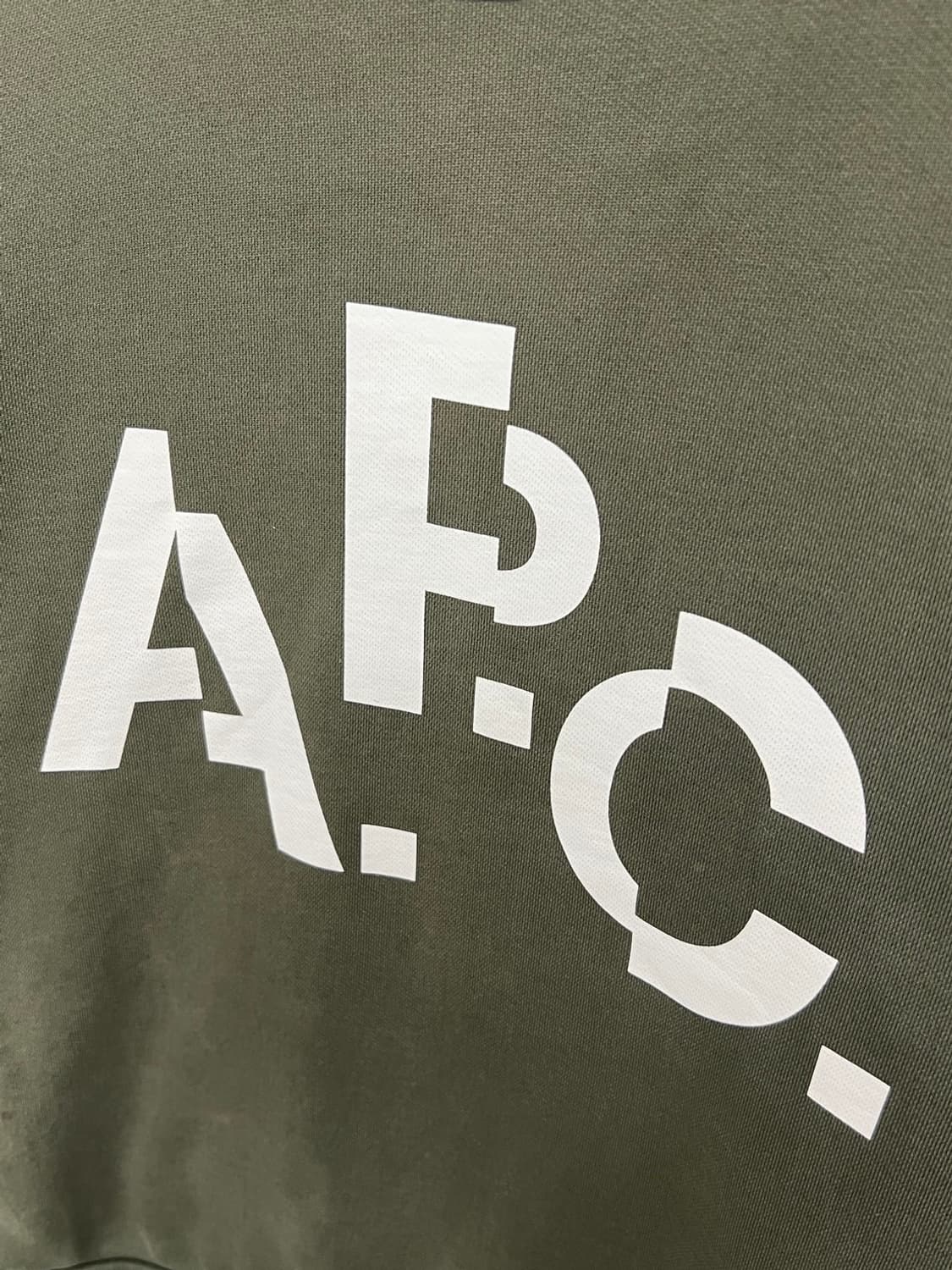A.P.C. 아페쎄 빅로고 밀리터리 카키 맨투맨 상품이미지3