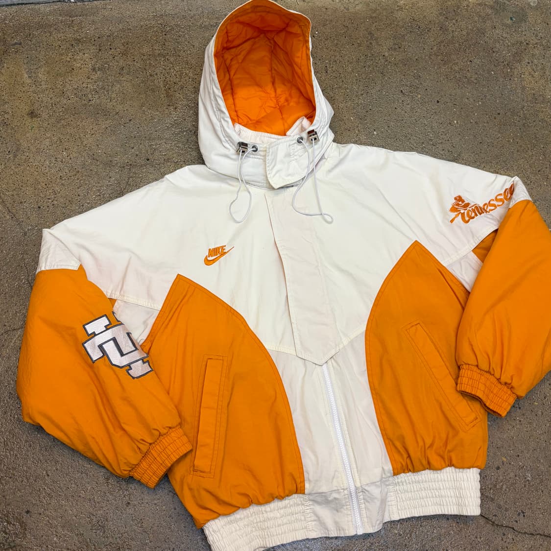 레어 90s USA 빈티지 나이키 테네시 패딩 자켓 상품이미지3