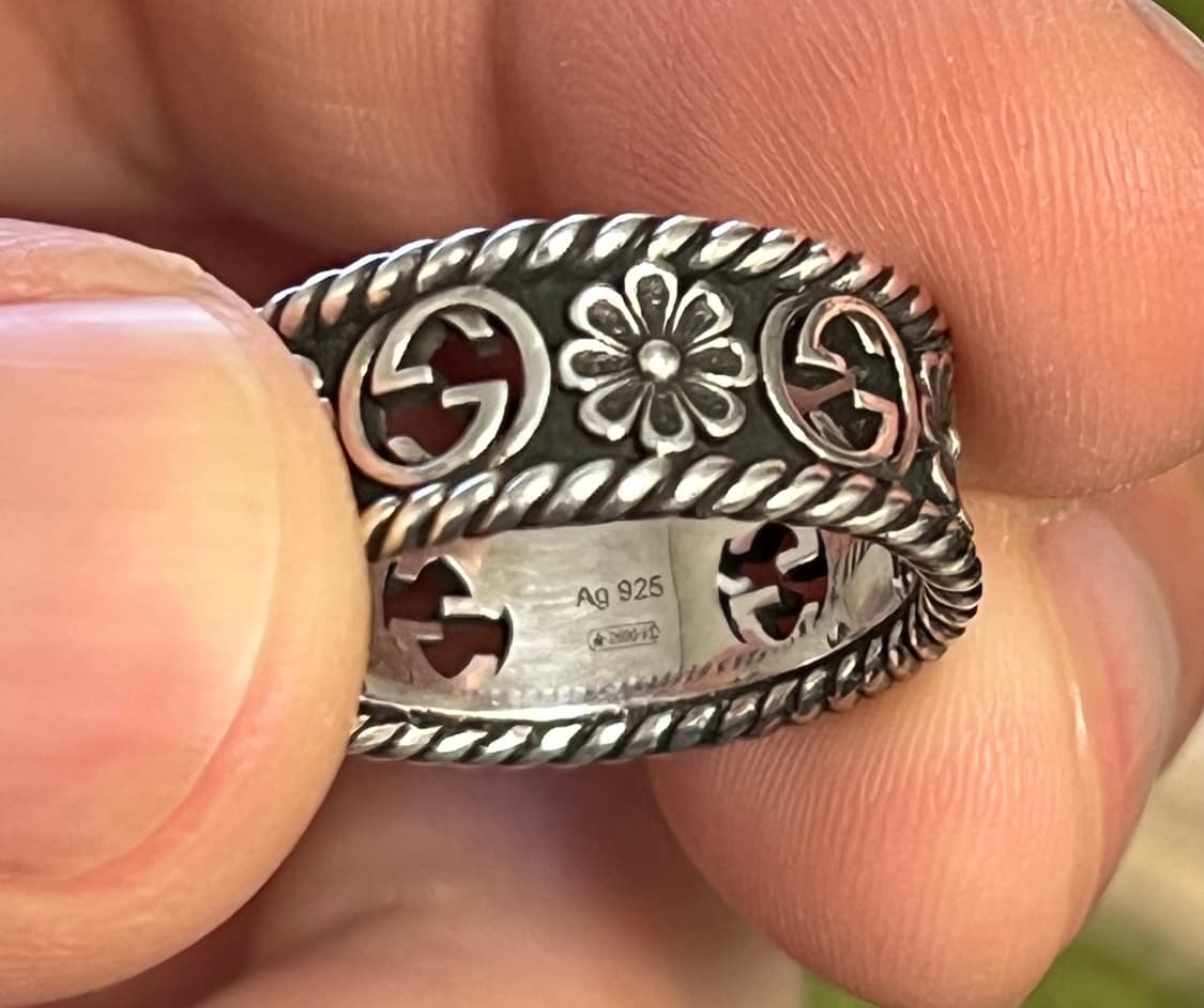 구찌 인터로킹 G 실버 링 실버 에이지드 피니쉬 (15호) 상품이미지3