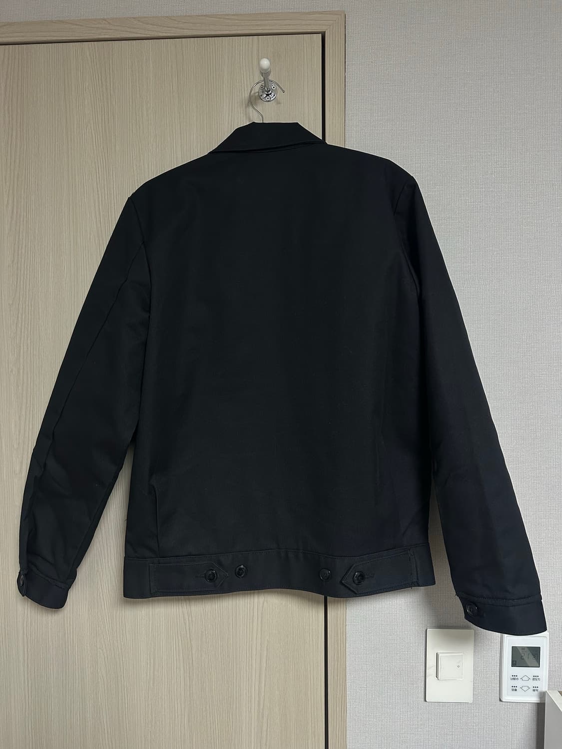 디키즈 인슐레이티드 아이젠하워 블랙 자켓 상품이미지3