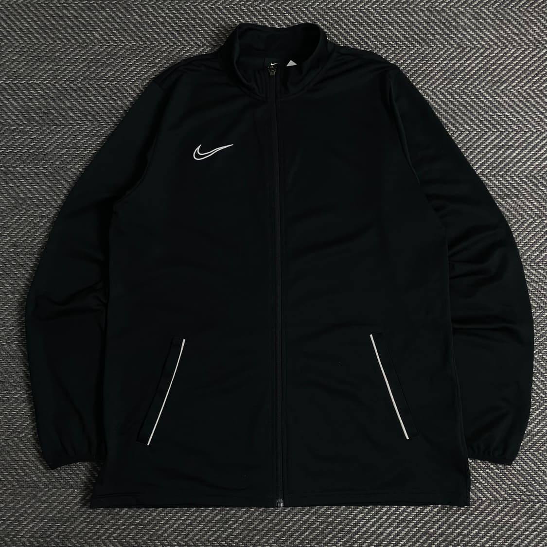 나이키 드라이핏 트레이닝 러닝 자켓 블랙 y 3601 상품이미지2