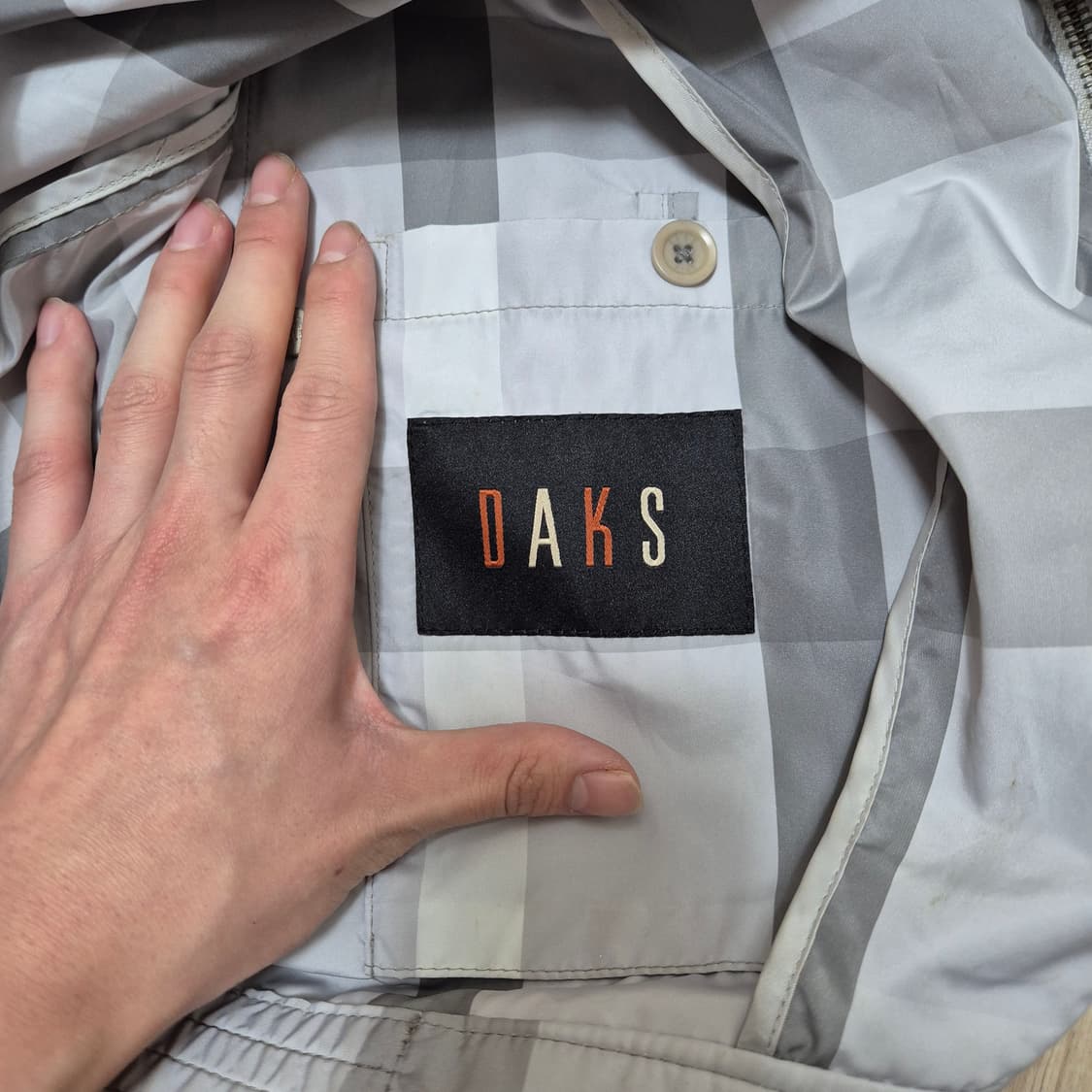 닥스 골프 남성 경량 체크 바람막이 자켓 상품이미지5