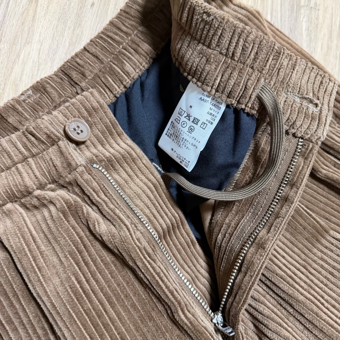 [URBAN RESURCH] 코듀로이 턱 테이퍼드 팬츠 상품이미지4