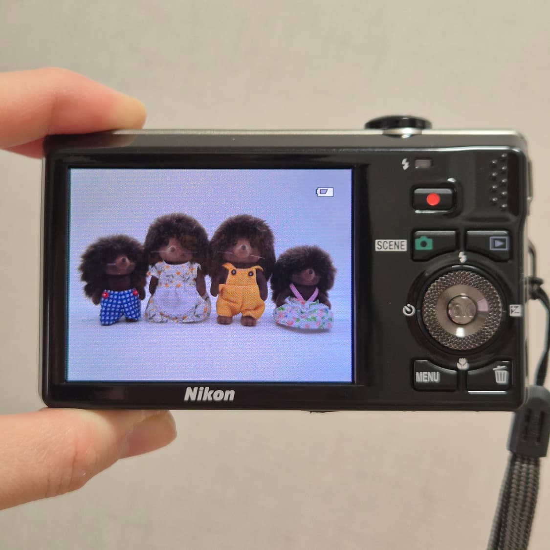 풀박🍎니콘 쿨픽스 S6000 레드 ❣️손떨림 방지 감성디카 ✨ 상품이미지2