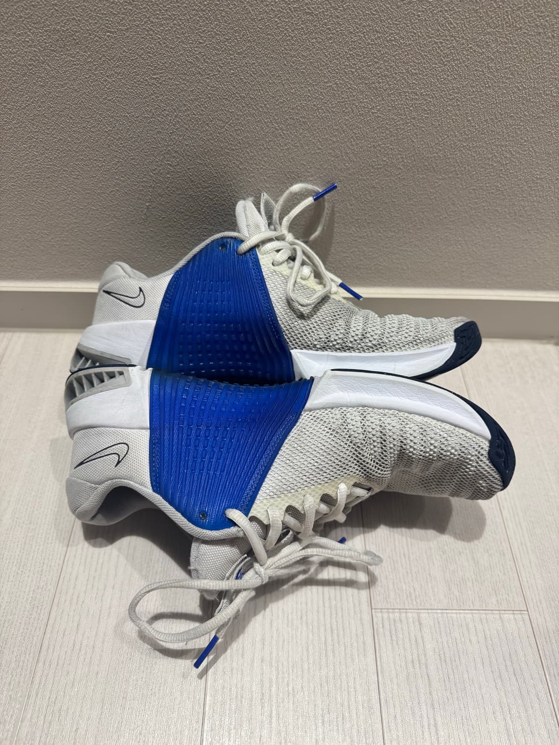 나이키 메트콘 9 흰파 270 상품이미지2