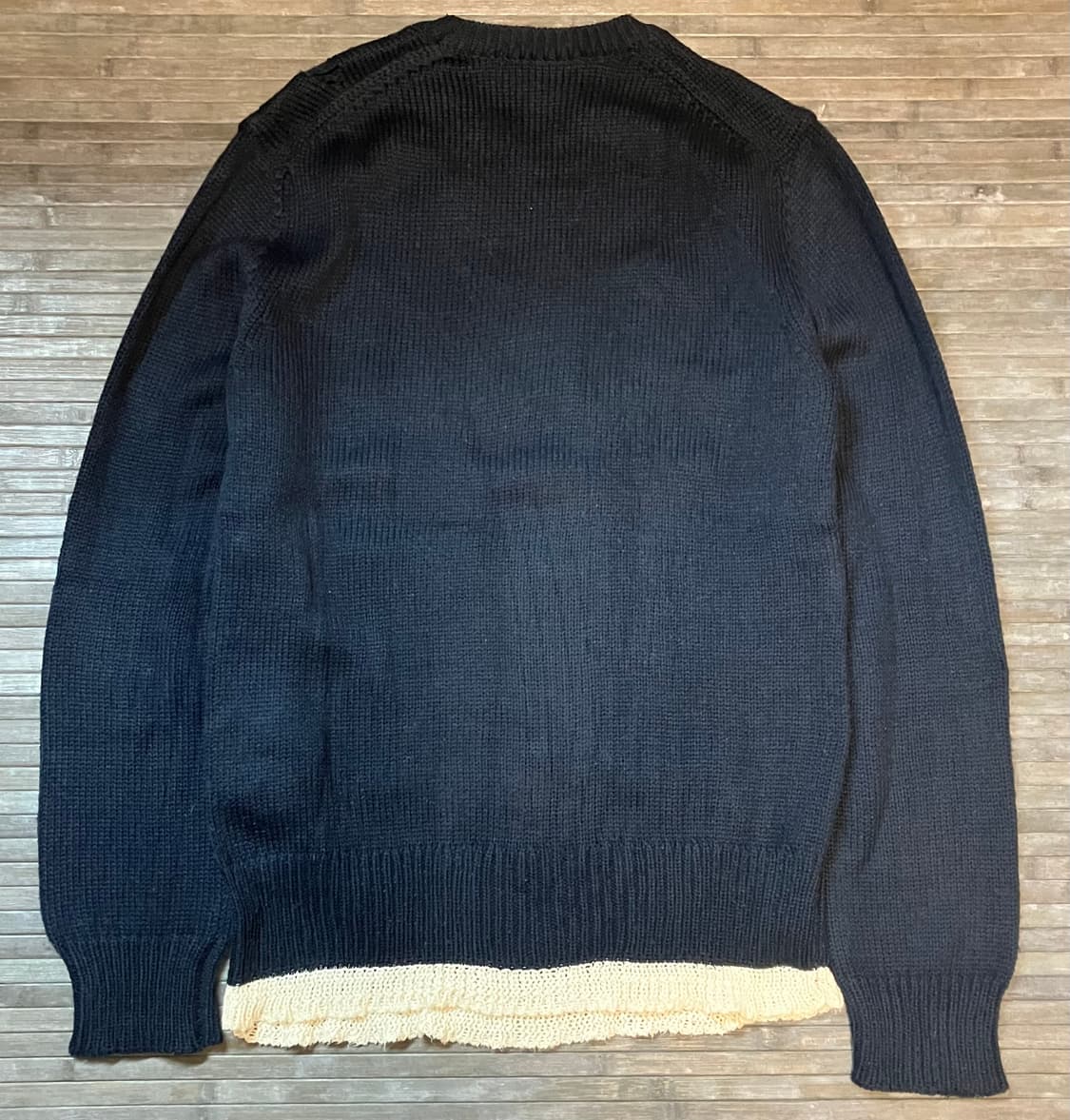 Distressed detail navy knit 상품이미지2
