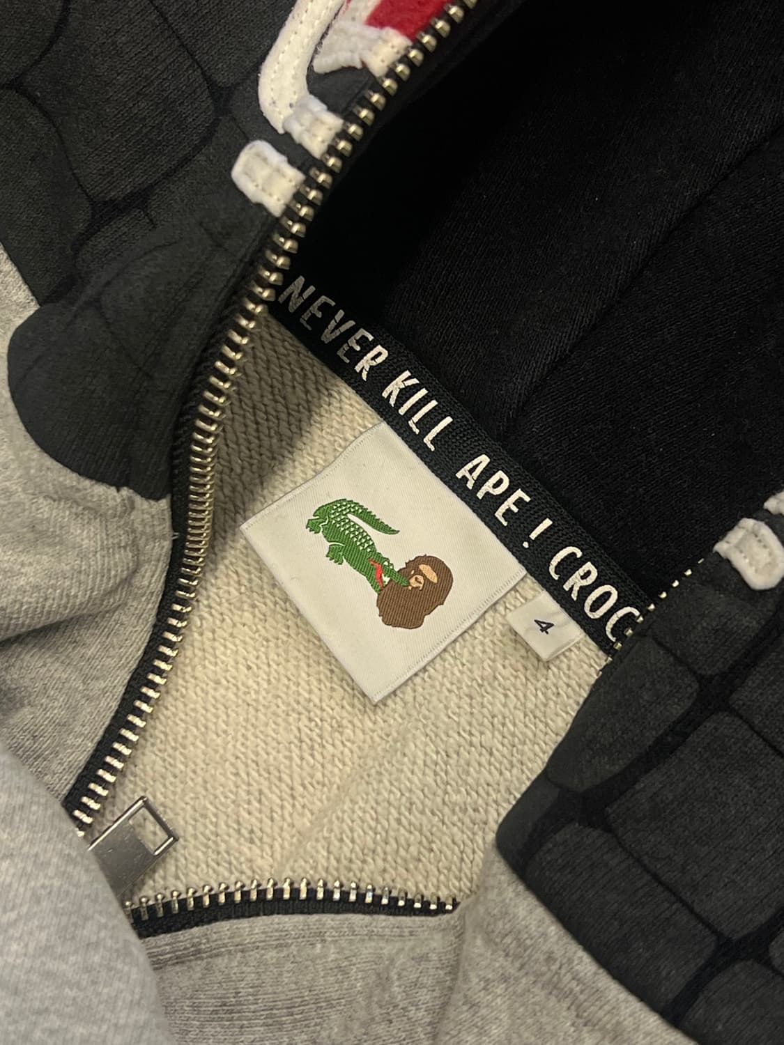 베이프 x 라코스테 샤크 후드집업 초 유니크 처분  상품이미지4