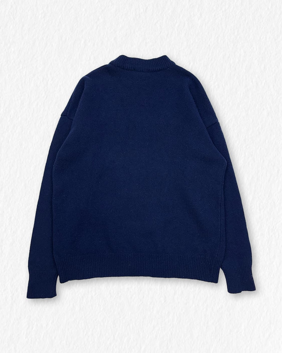 OIOI 로고 니트 네이비 상품이미지2