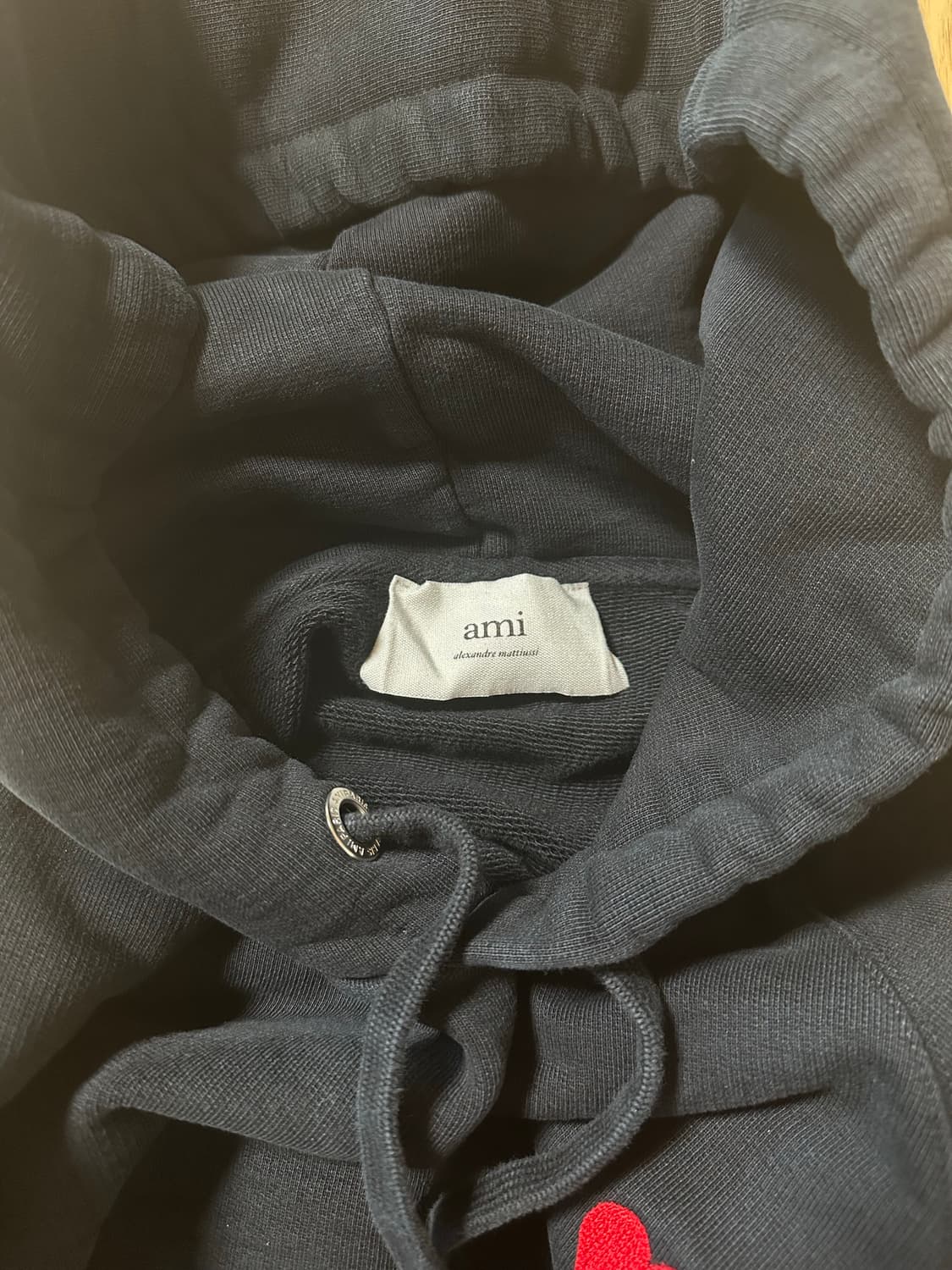 아미 스몰 하트로고 후드 블랙 상품이미지3