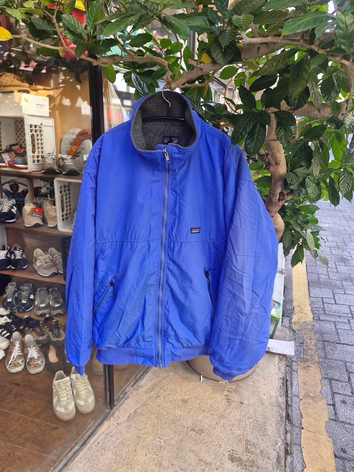 Z-148 파타고니아 쉘드 신칠라 봄버 웜업 자켓  상품이미지1