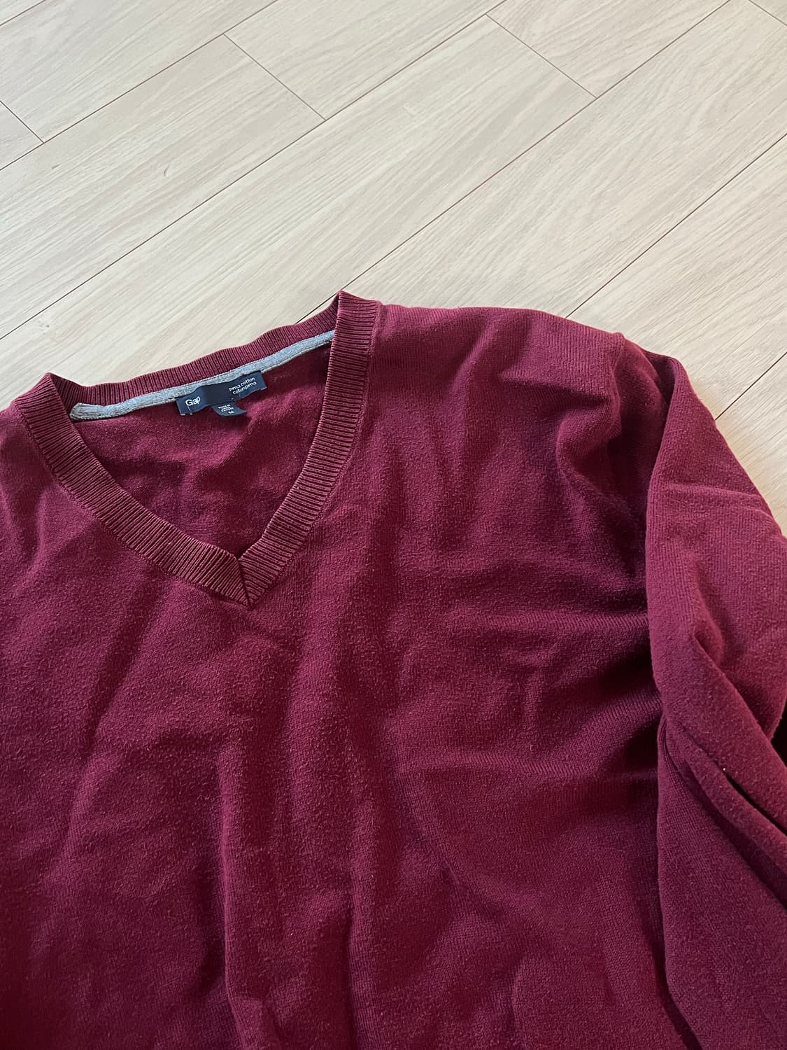 GAP 버건디 v neck 스웨터 상품이미지4