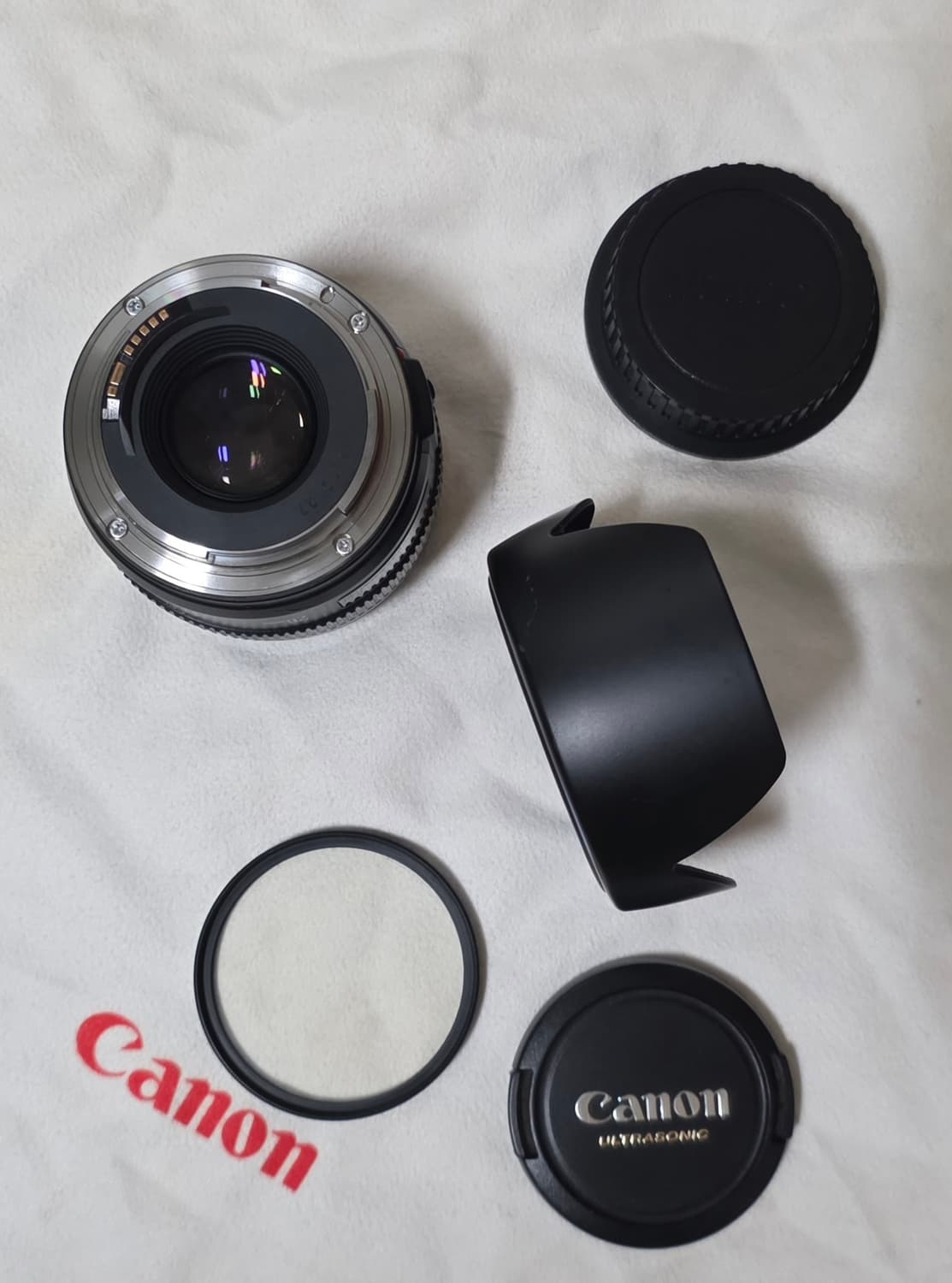 캐논 EF 28mm F1.8 렌즈 + EW-63II 렌즈후드 팝니다. 상품이미지3