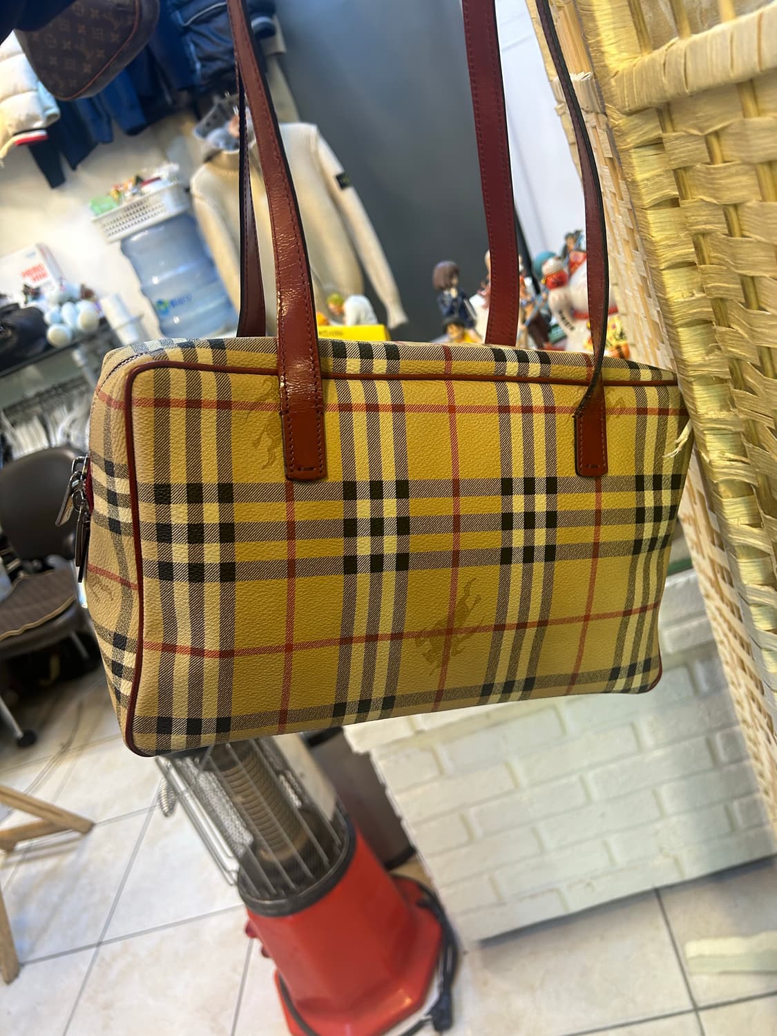 정품 버버리 노바체크 숄더백 팝니다 상품이미지3