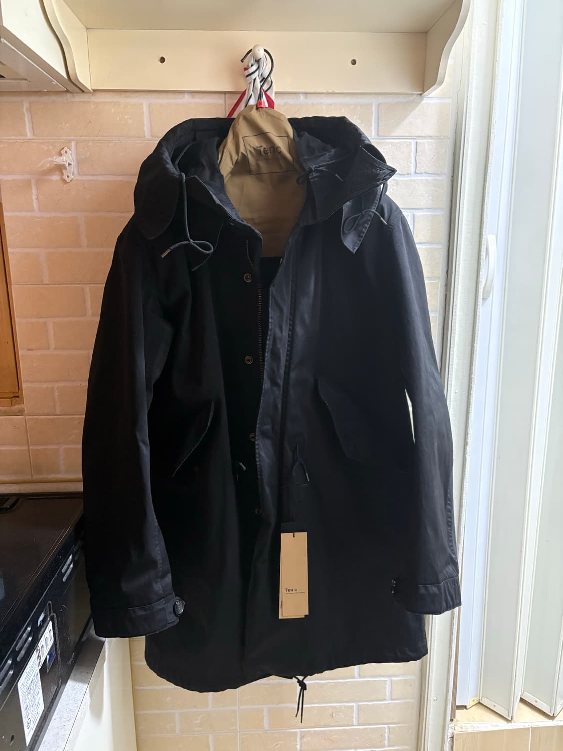 Ten C 텐씨 OJJ 피쉬테일 블랙 후드 탈부착 (50) 상품이미지6