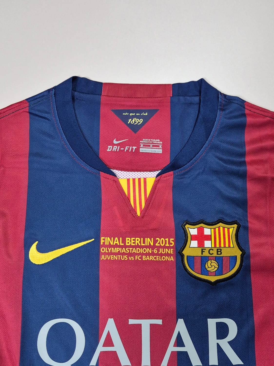 14-15시즌 바르셀로나 홈 사비 에르난데스 유니폼 M 챔스결승패치 상품이미지3