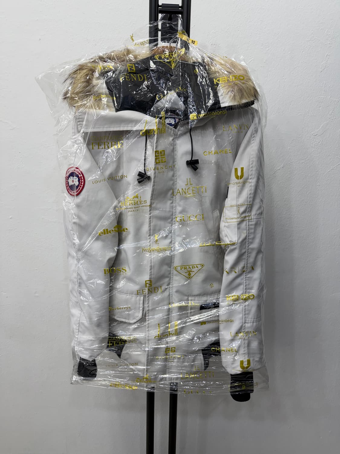 정품) 캐나다구스 여성 오버핏 하프패딩 XS 상품이미지1