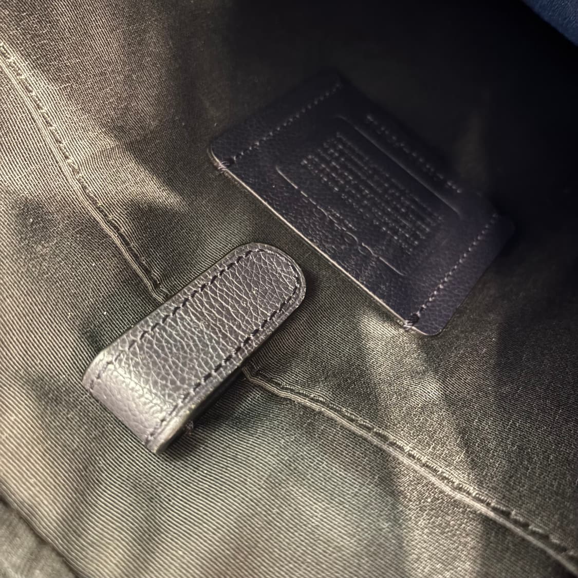 정품 코치 남성 가죽  크로스백    상품이미지7