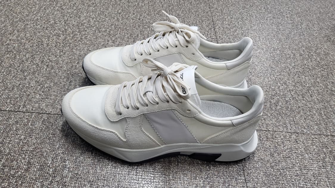 톰포드 자가 스니커즈 아이보리 8.5 상품이미지1