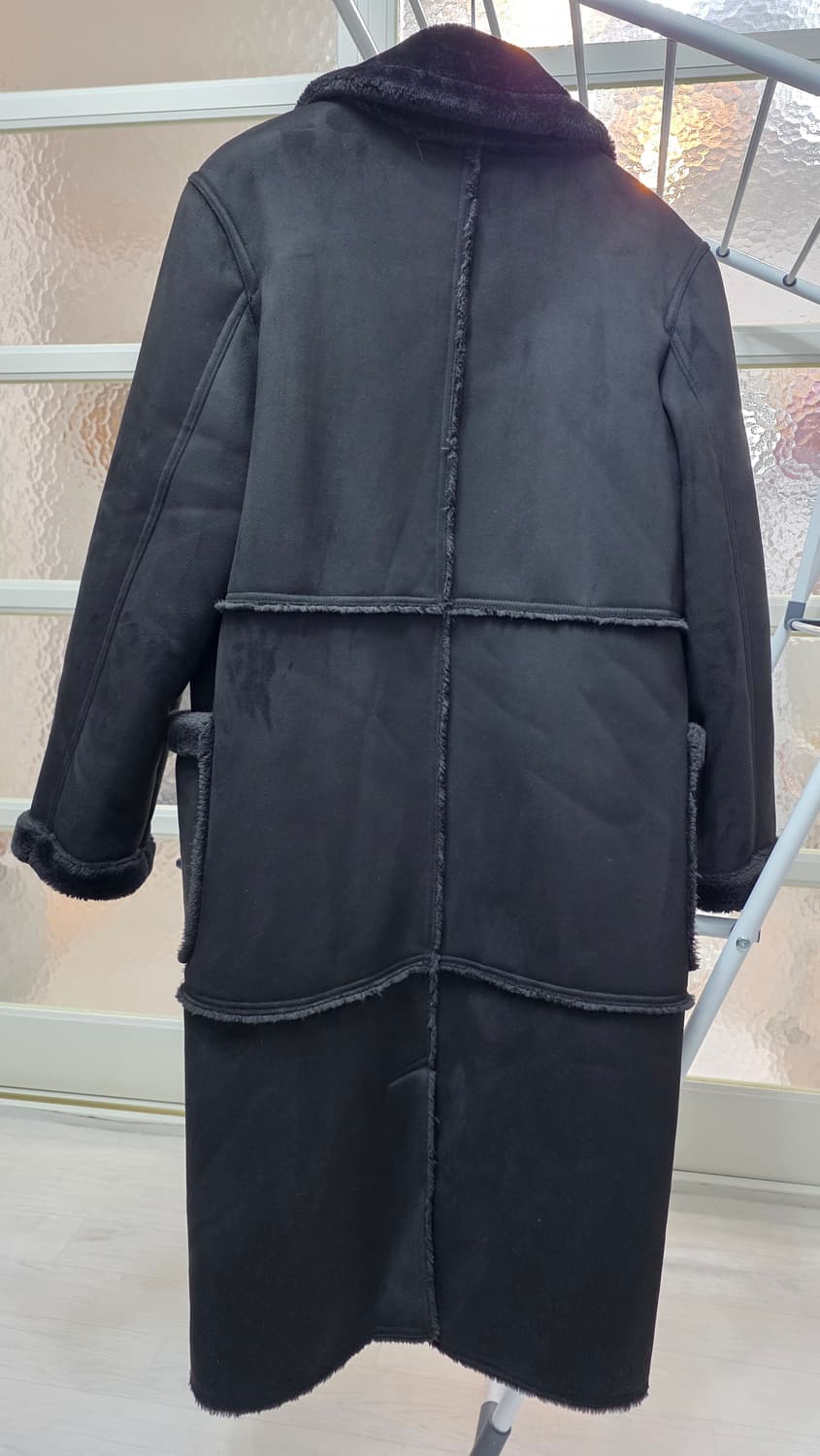 다니엘 에스떼 무스탕 롱코트 블랙 상품이미지3