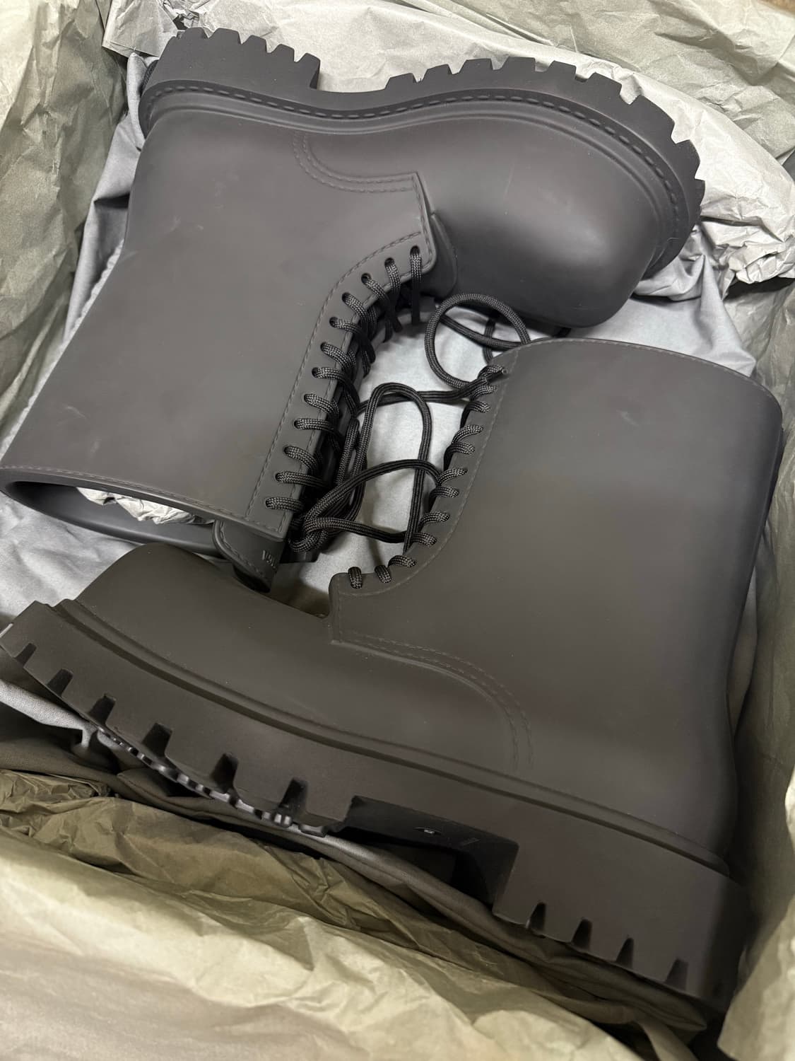 [41] 발렌시아가 스테로이드 부츠 상품이미지1