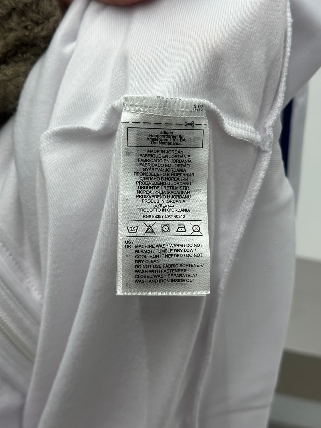 아디다스 24-25 레알 마드리드 DNA 져지  상품이미지6