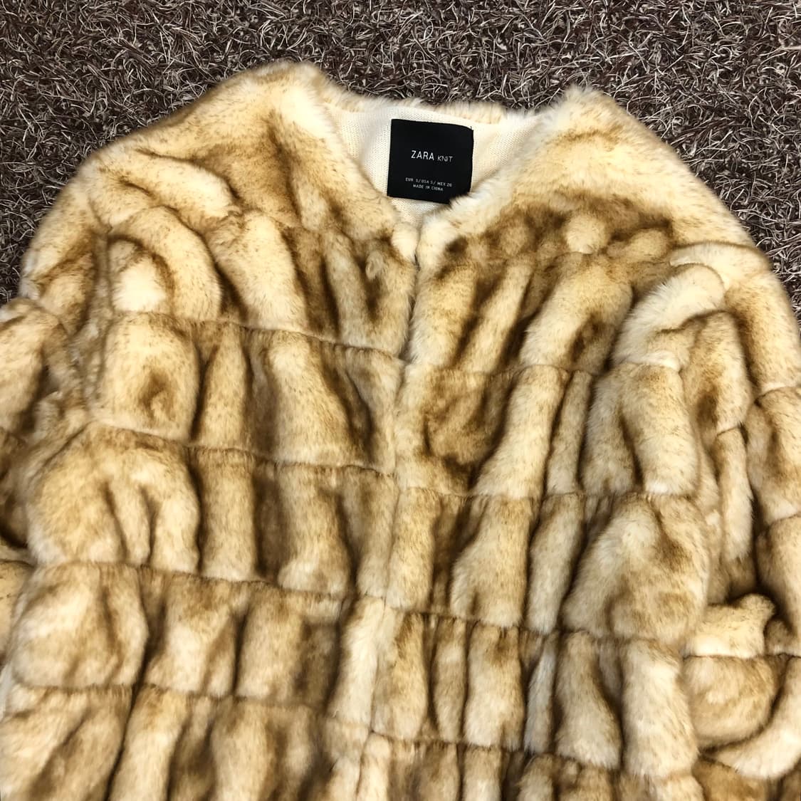 자라 퍼 자켓 상품이미지2