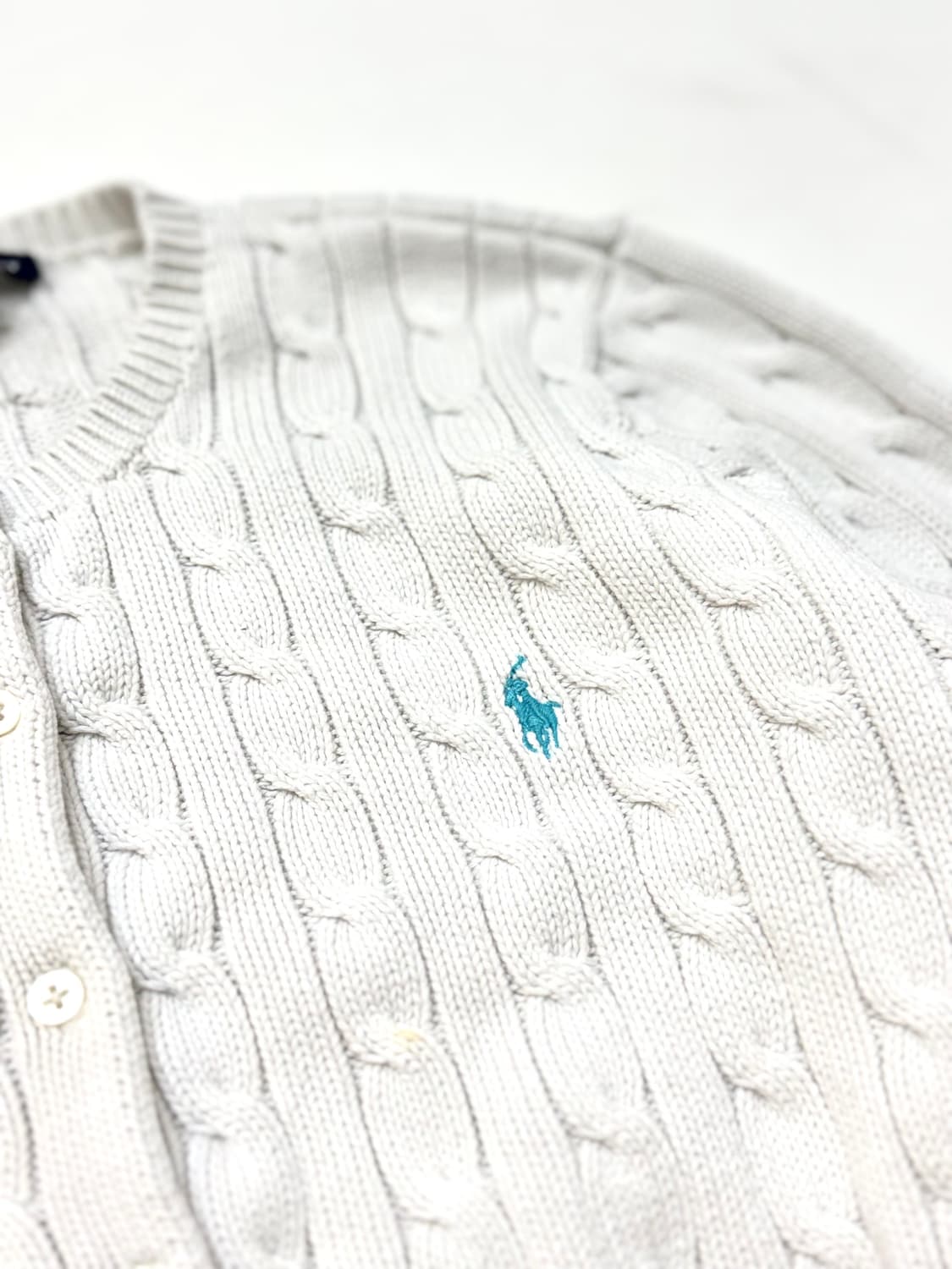 Polo sports 랄프로렌 스포츠 화이트컬러 케이블 니트 가디건 상품이미지4