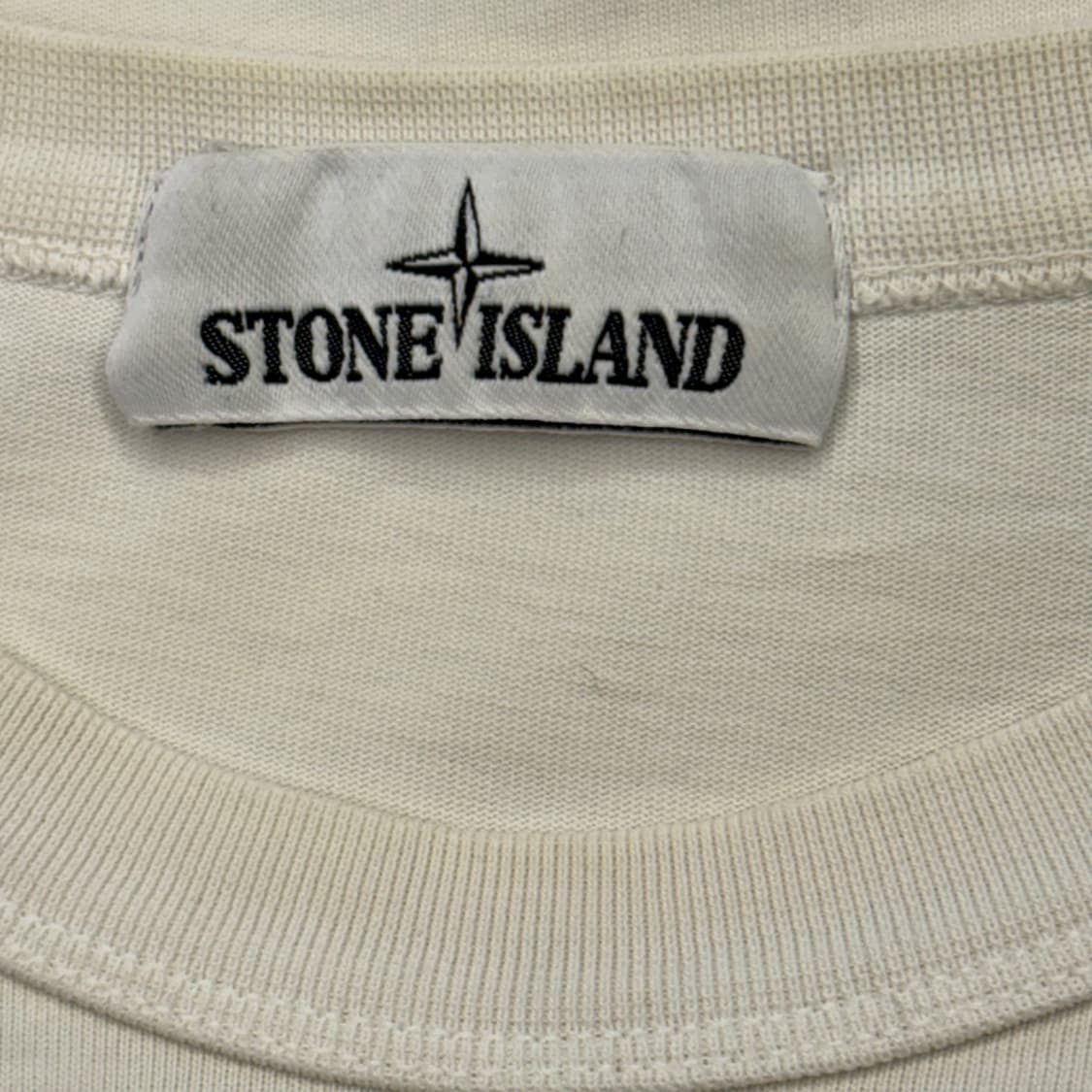 XL 스톤아일랜드 화이트 롱슬리브 상품이미지4
