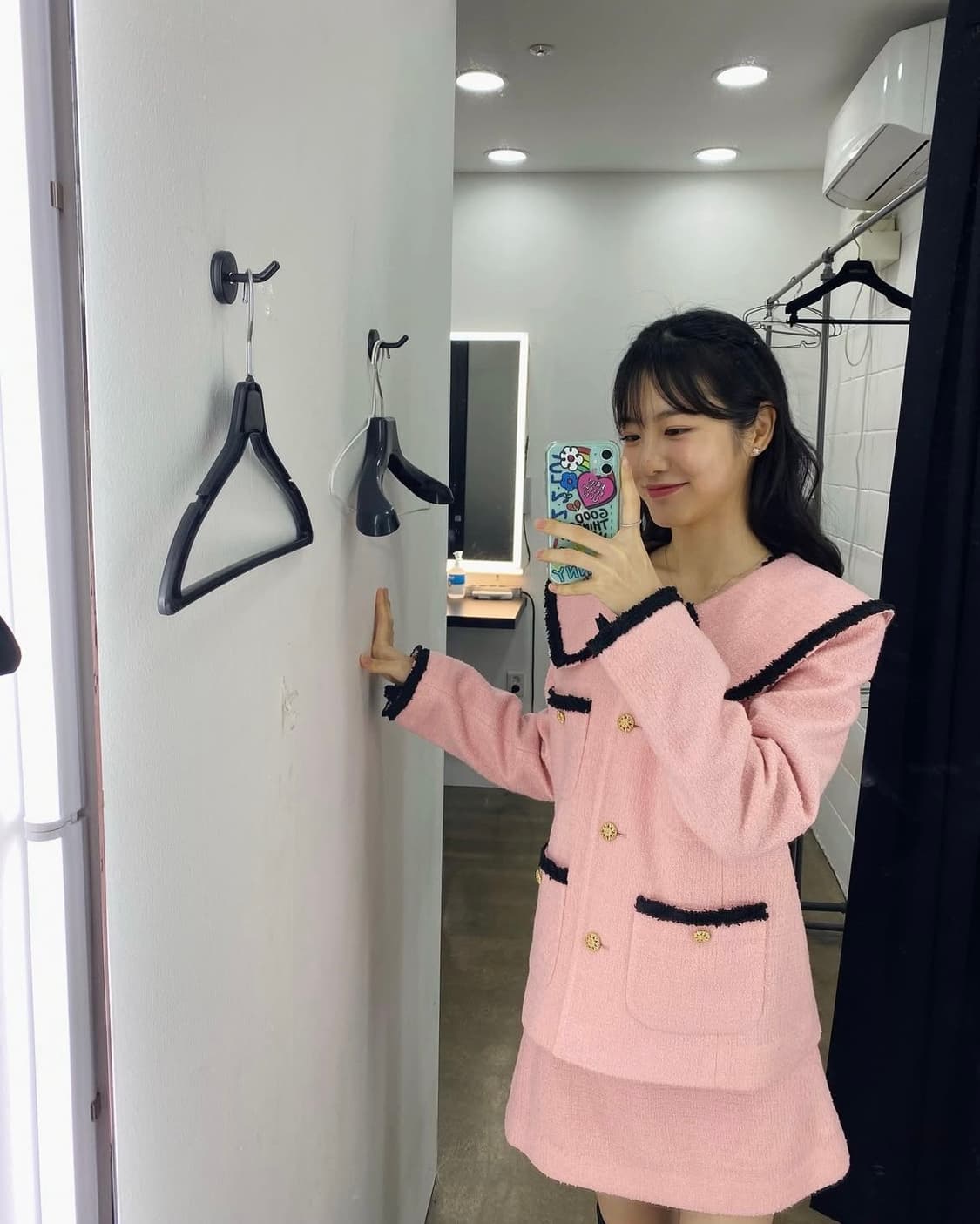 쟈니헤잇재즈 4 포켓 트위드 자켓 핑크 [신예은, 배윤경, 진기주 착용] 상품이미지2