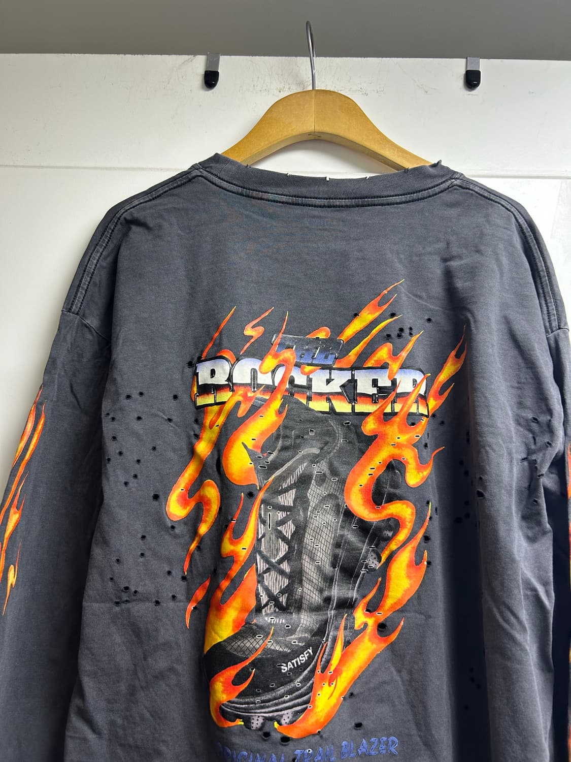 새티스파이 더 라커 롱슬리브 상품이미지5