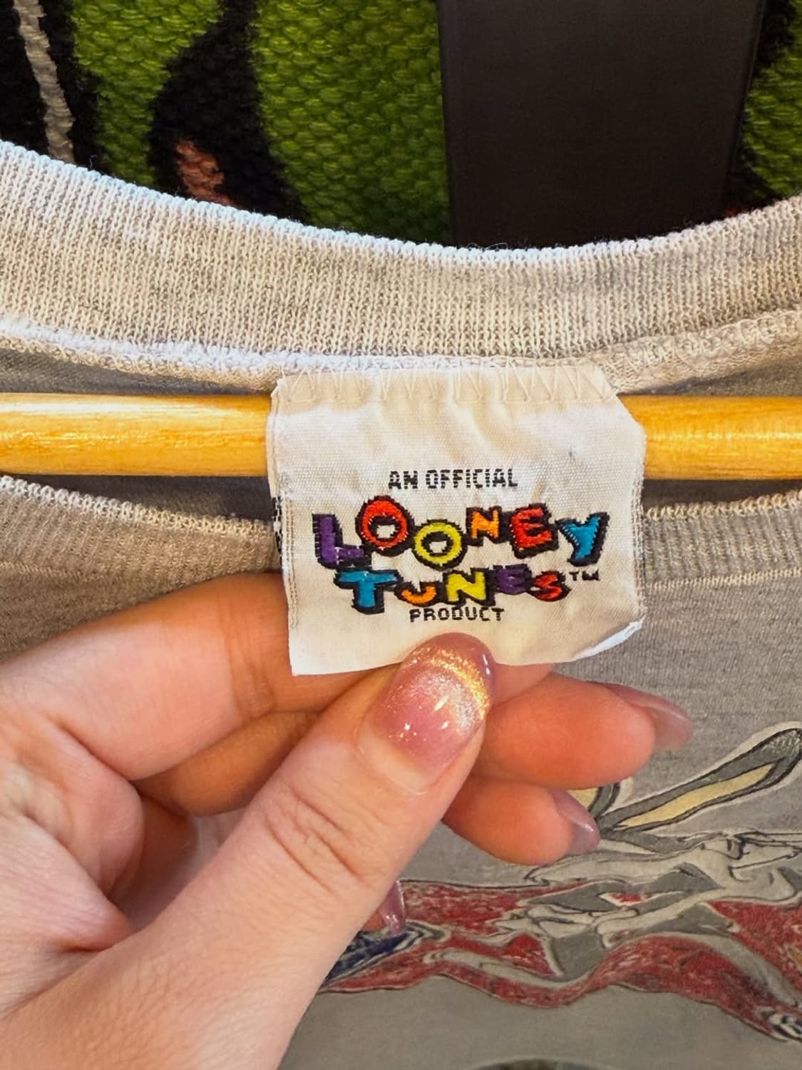 🐰 LOONEY TUNES 페이즐리 빈티지 티셔츠 (1995년) 상품이미지4