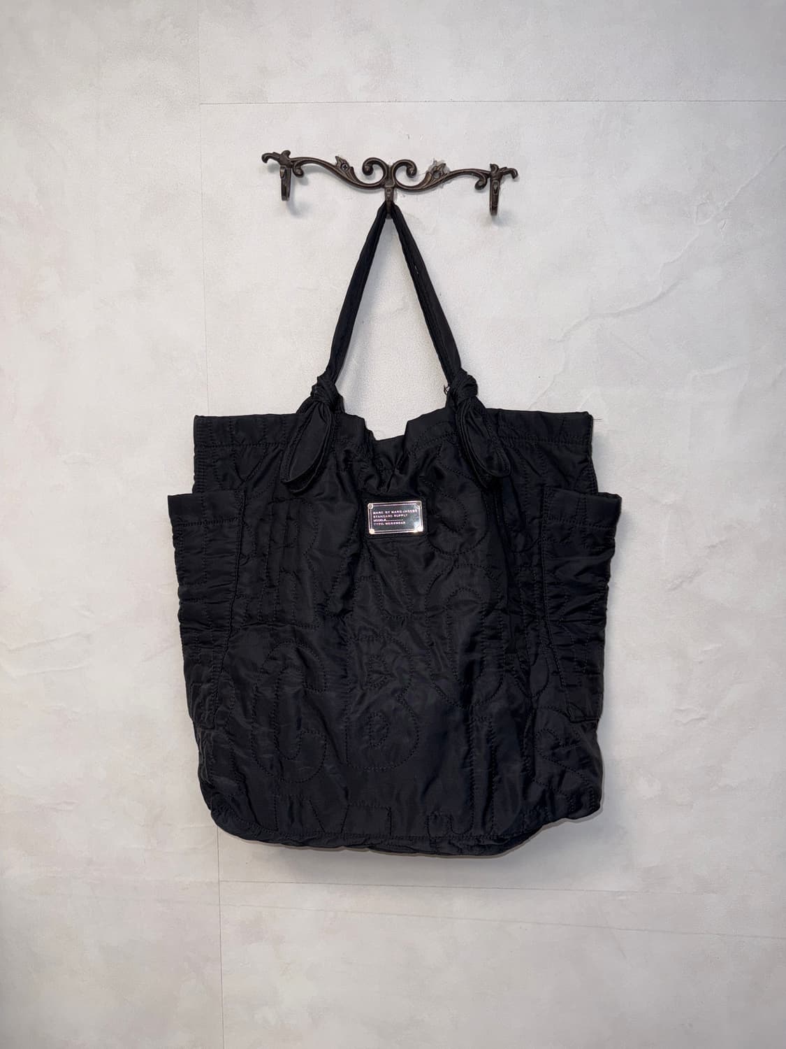 MarcByMarc Jacobs black quilting big 토트백 상품이미지1