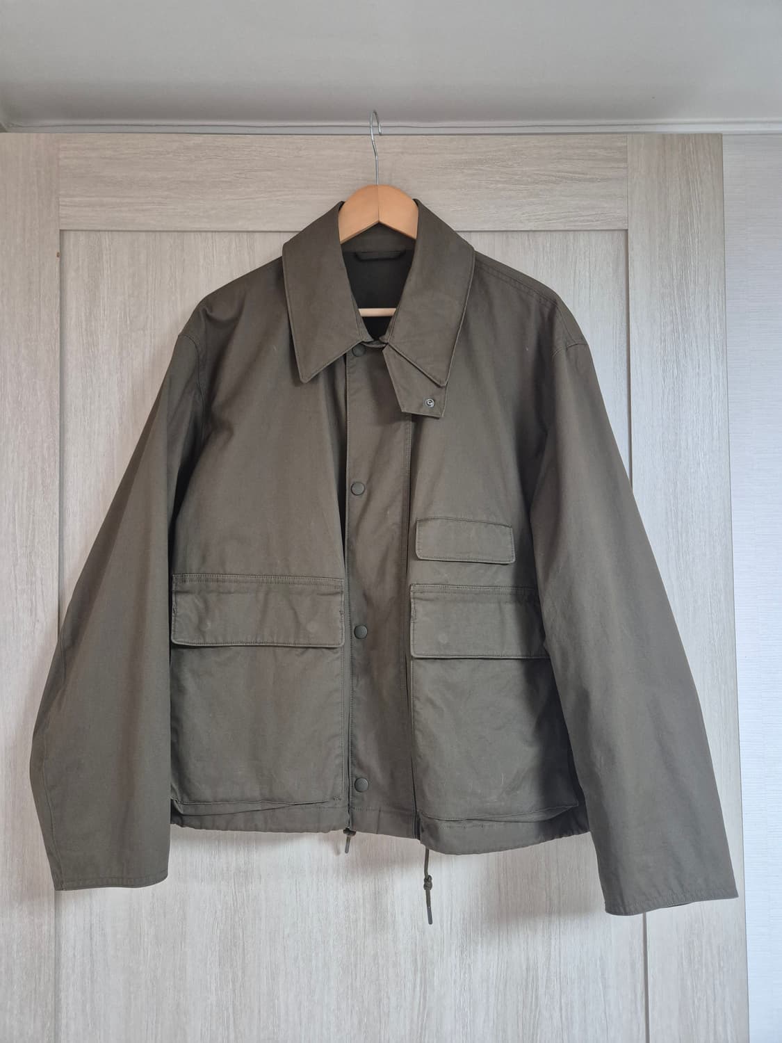 유니클로u 유틸리티 쇼트 블루종 상품이미지1