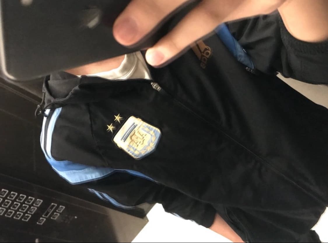 아디다스 아르헨티나 바람막이 상품이미지1