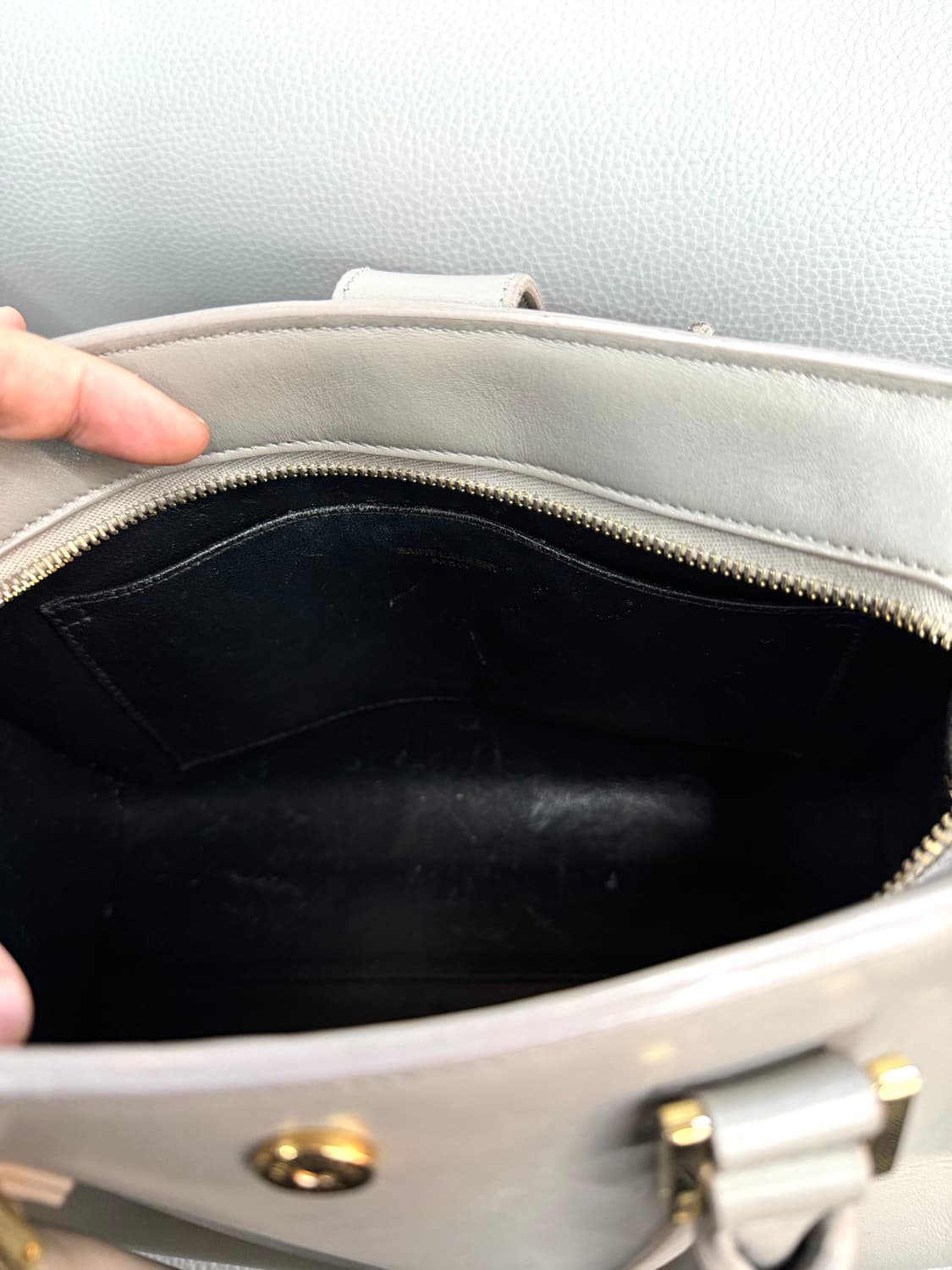 생로랑 베이비 카바스 토트백 상품이미지7