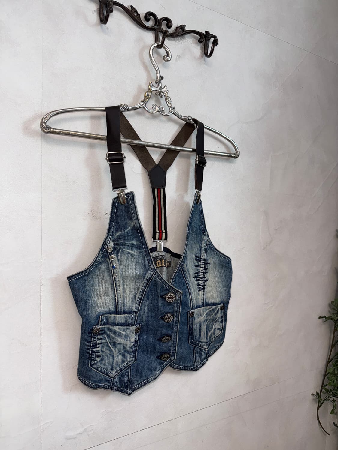U.G.I.Z denim suspender buckle vest 상품이미지2