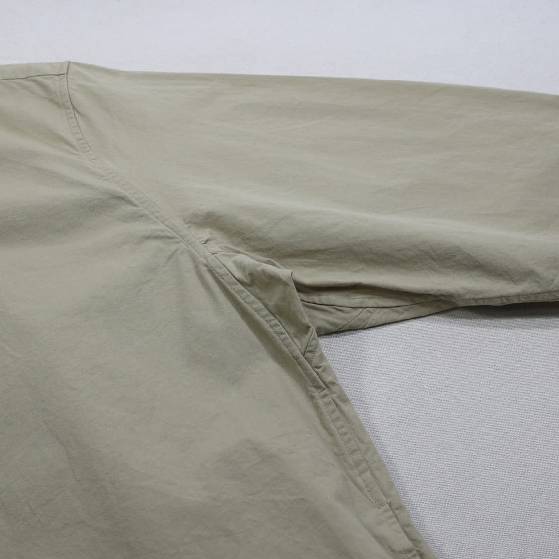 (착용컷) YAECA 컴포트 셔츠 (남성용 100) 상품이미지6