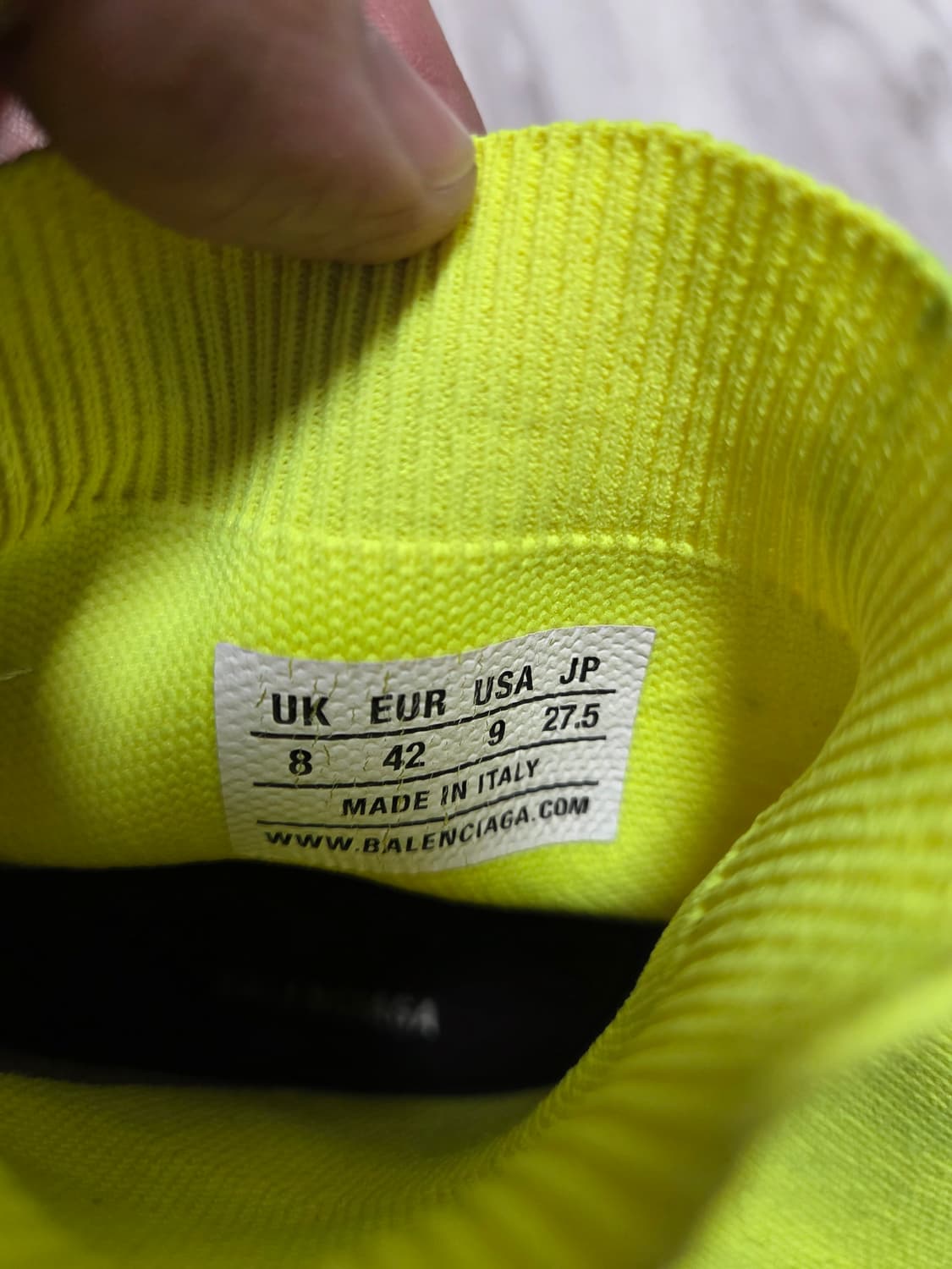 발렌시아가 스피드 2.0 네온 스니커즈 상품이미지6