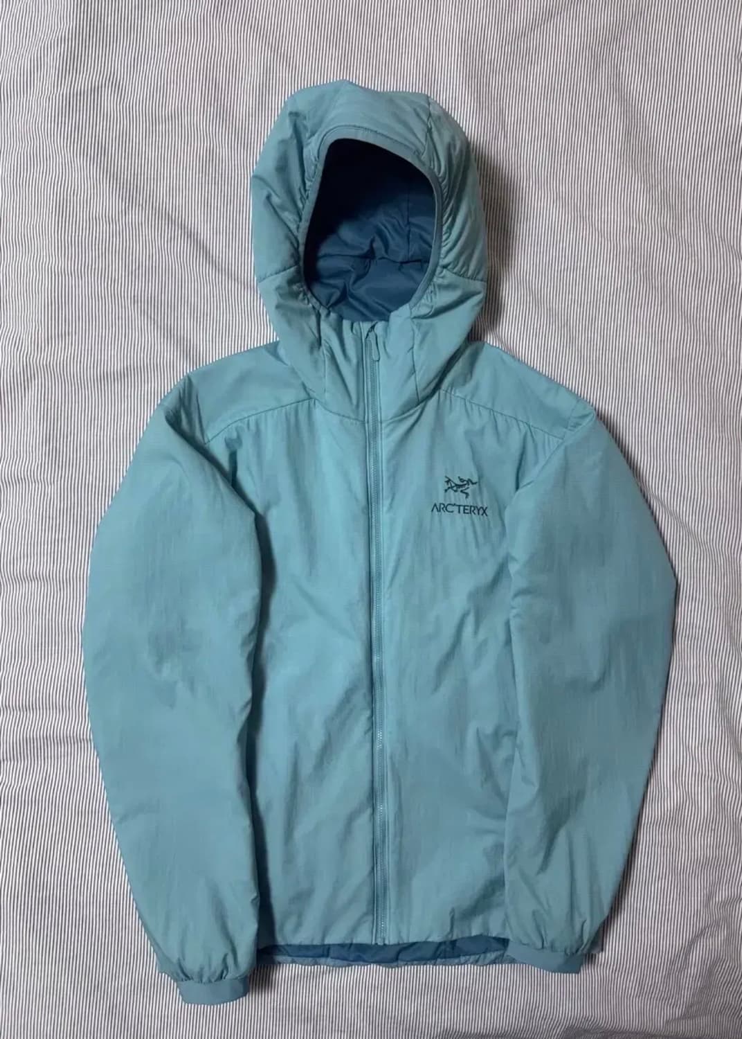 (SS급) 아크테릭스 아톰 LT 후디 솔레스 M 상품이미지3