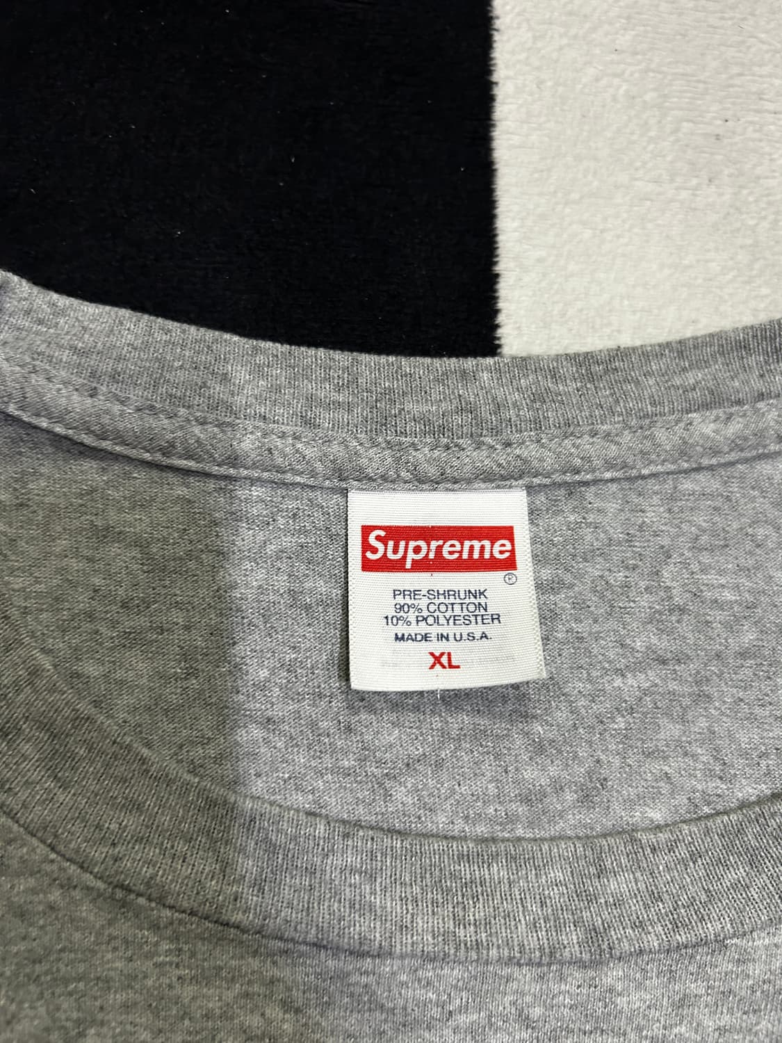 슈프림 반팔 티셔츠 xl 상품이미지3